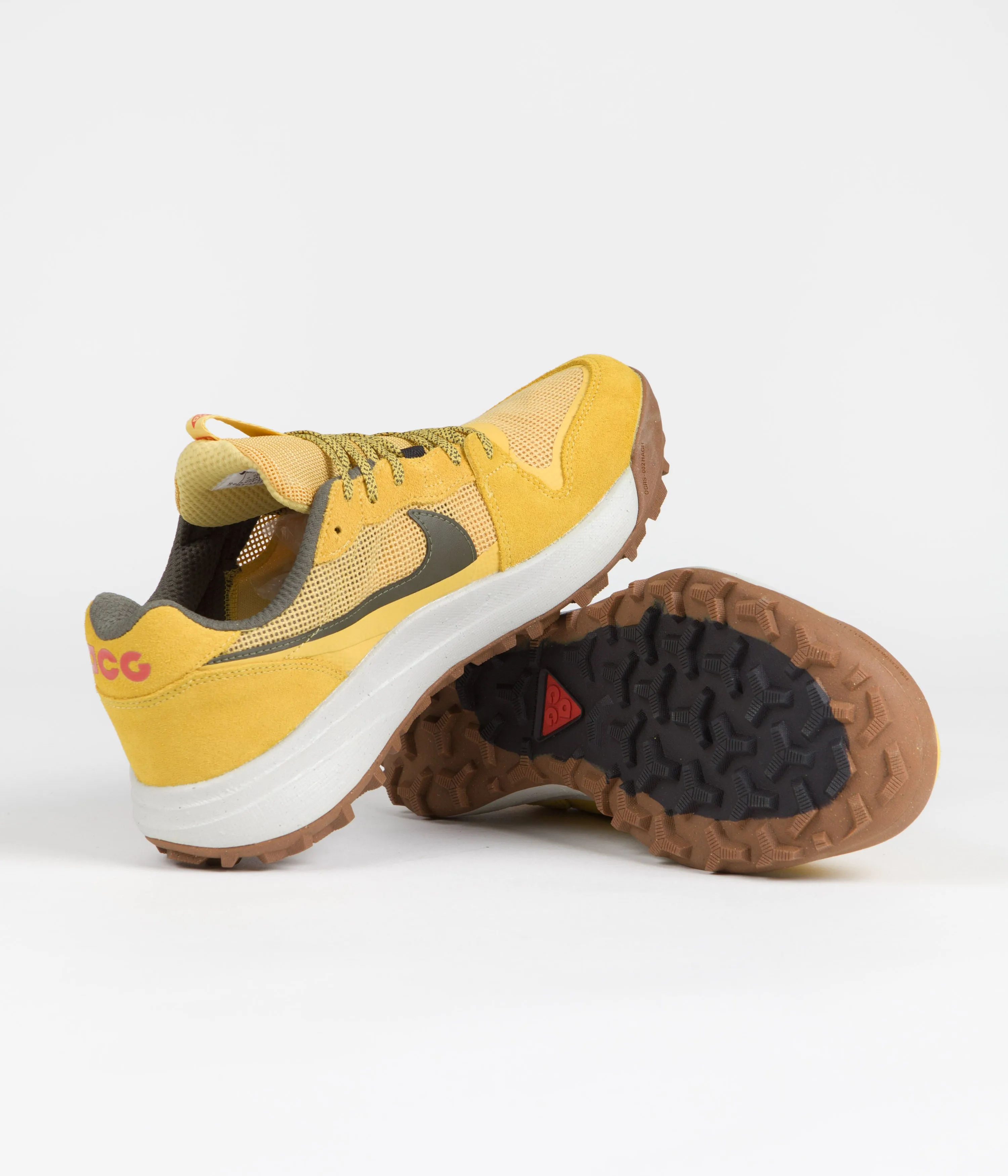 Nike ACG Lowcate Shoes - Solar Flare / Cargo Khaki - Black - Light Bone